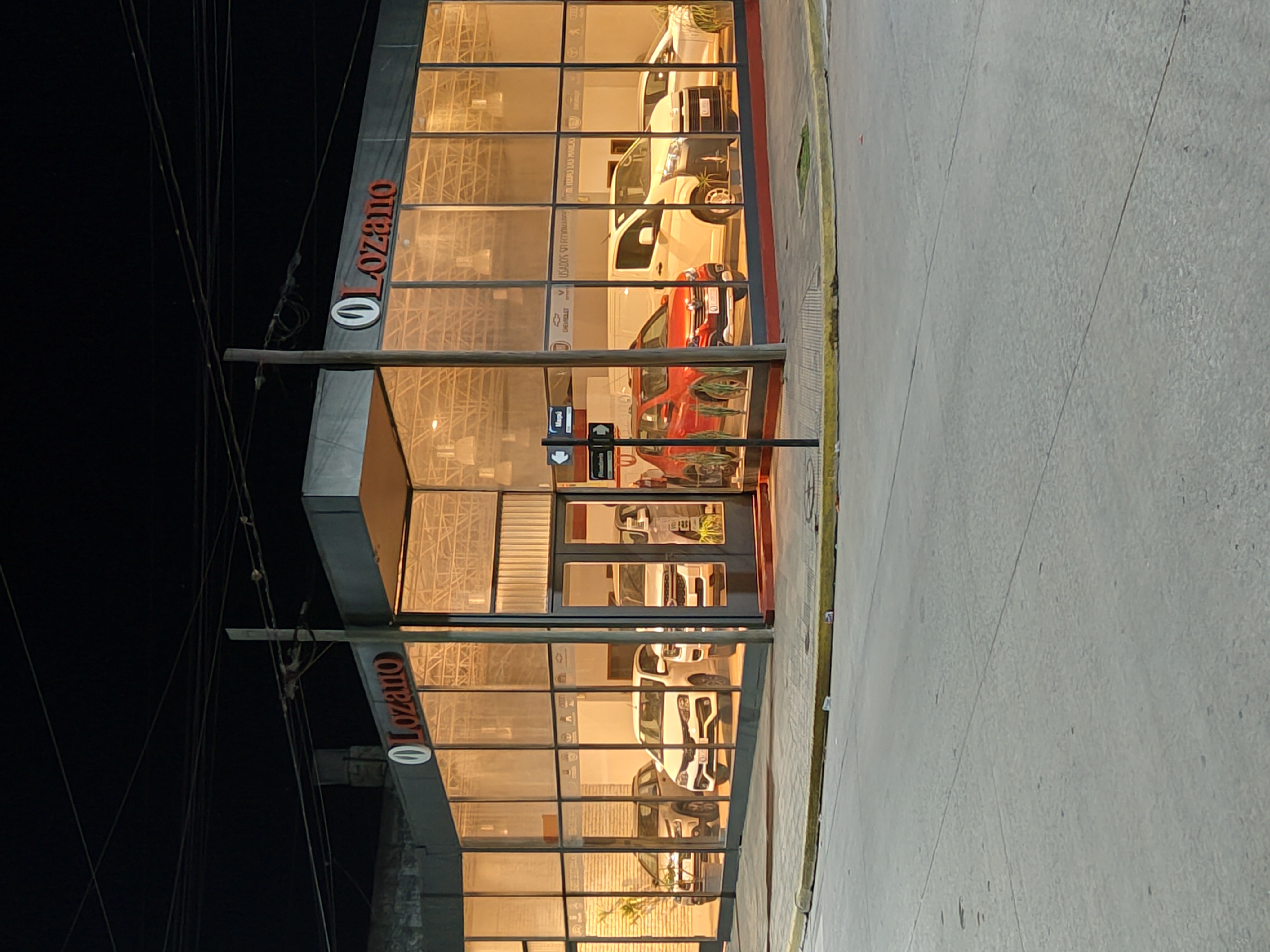 Mira las publicaciones de Automotores Lozano  en Motordil