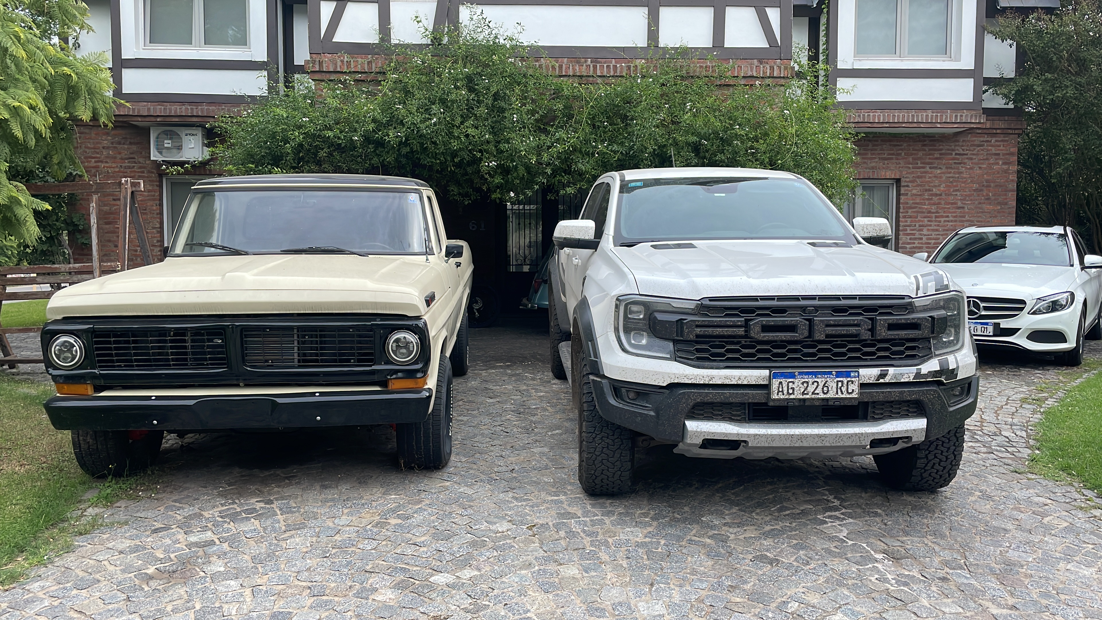 Mira las publicaciones de Cars Market en Motordil