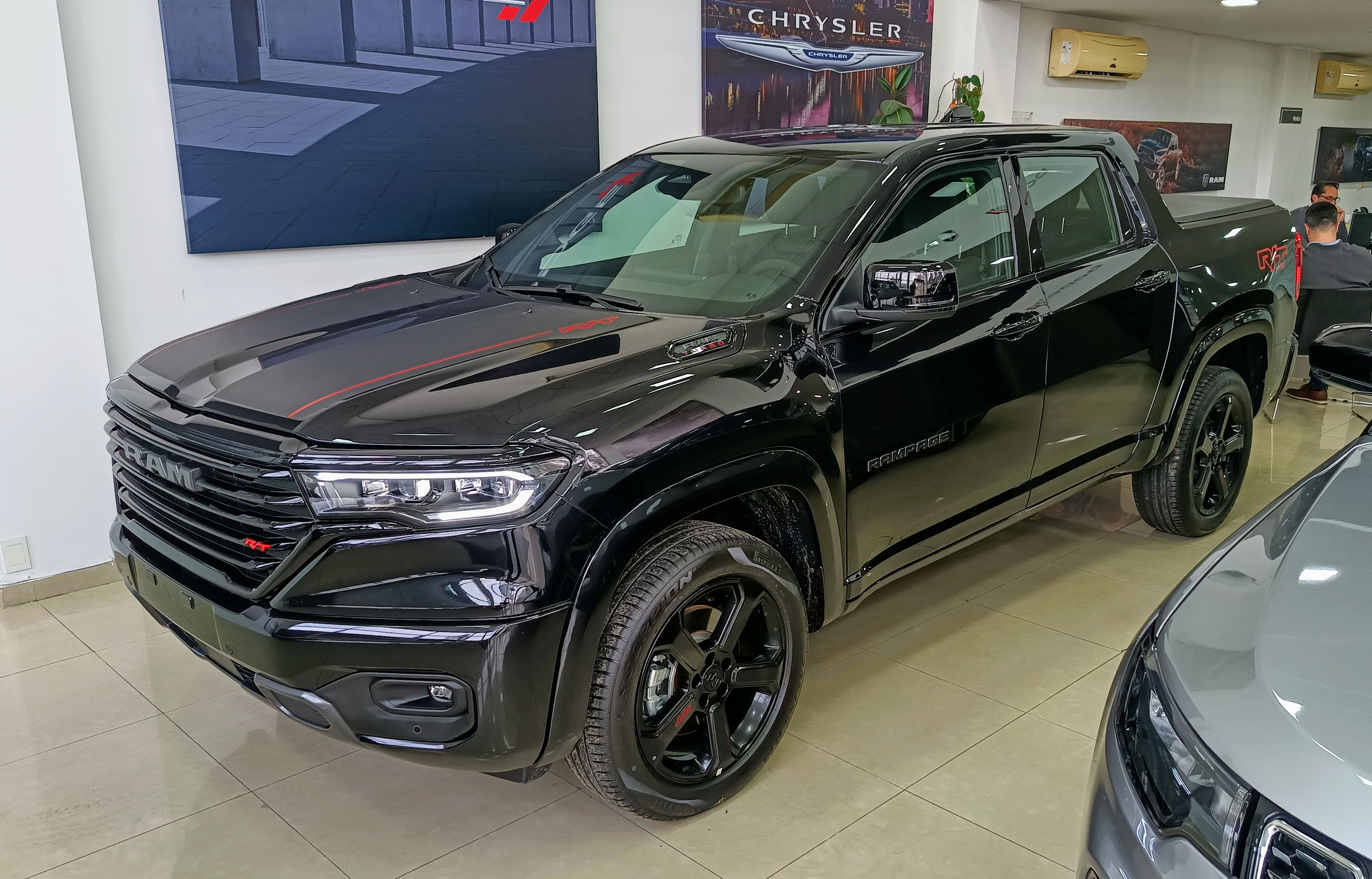 Mira las publicaciones de carpinellicars en Motordil