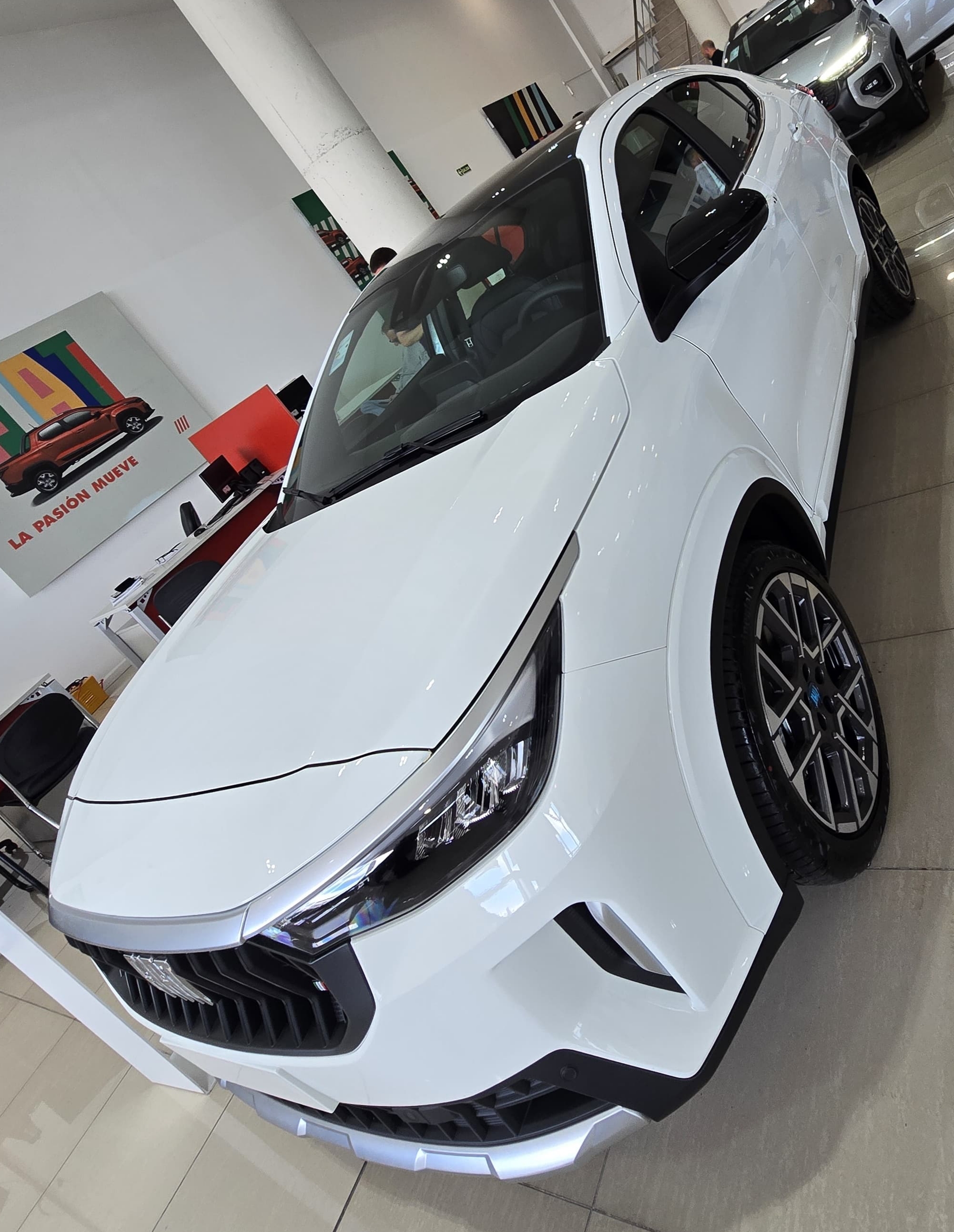 Mira las publicaciones de AutoSport Automotores  en Motordil