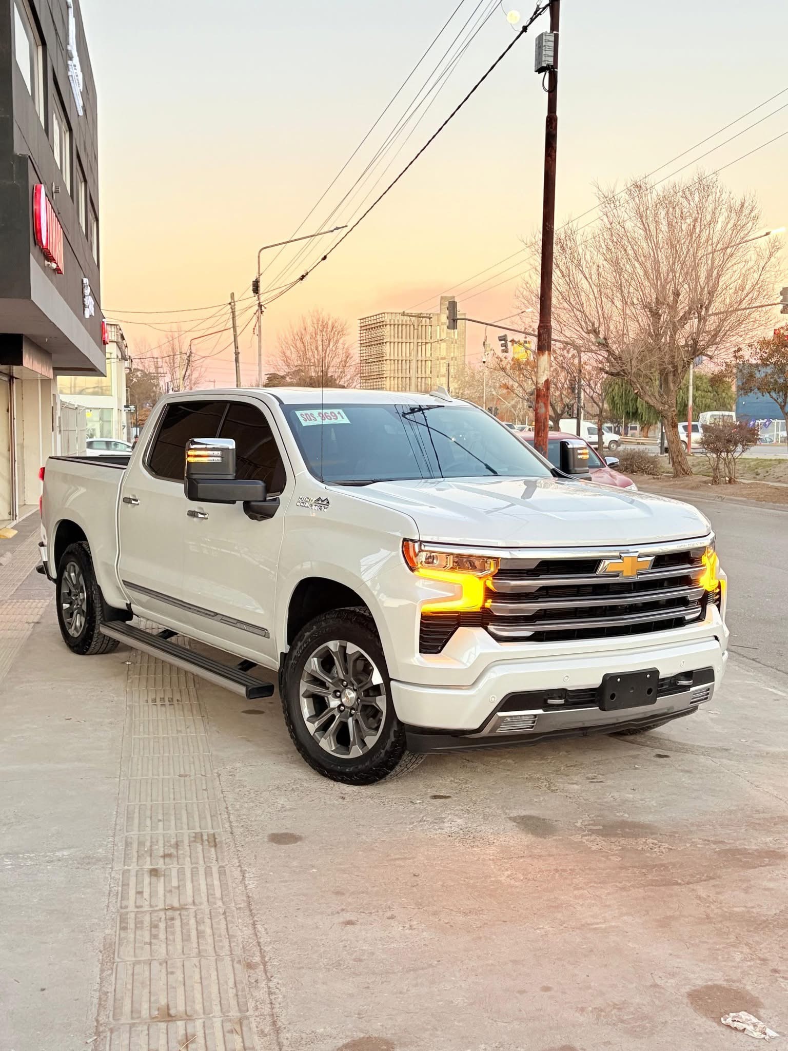 Mira las publicaciones de RL AUTOMOTORES  en Motordil