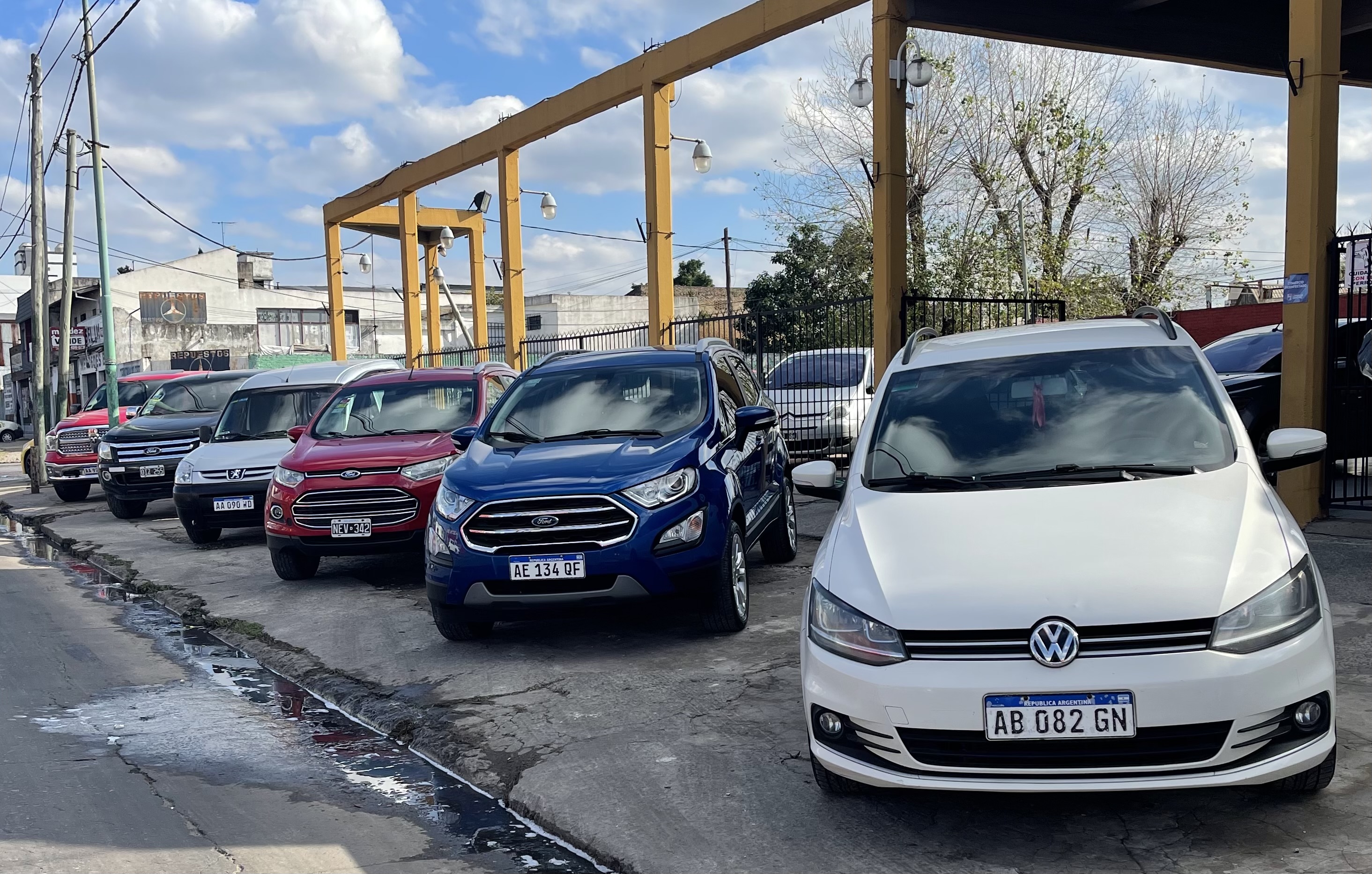 Mira las publicaciones de Autos temperley en Motordil