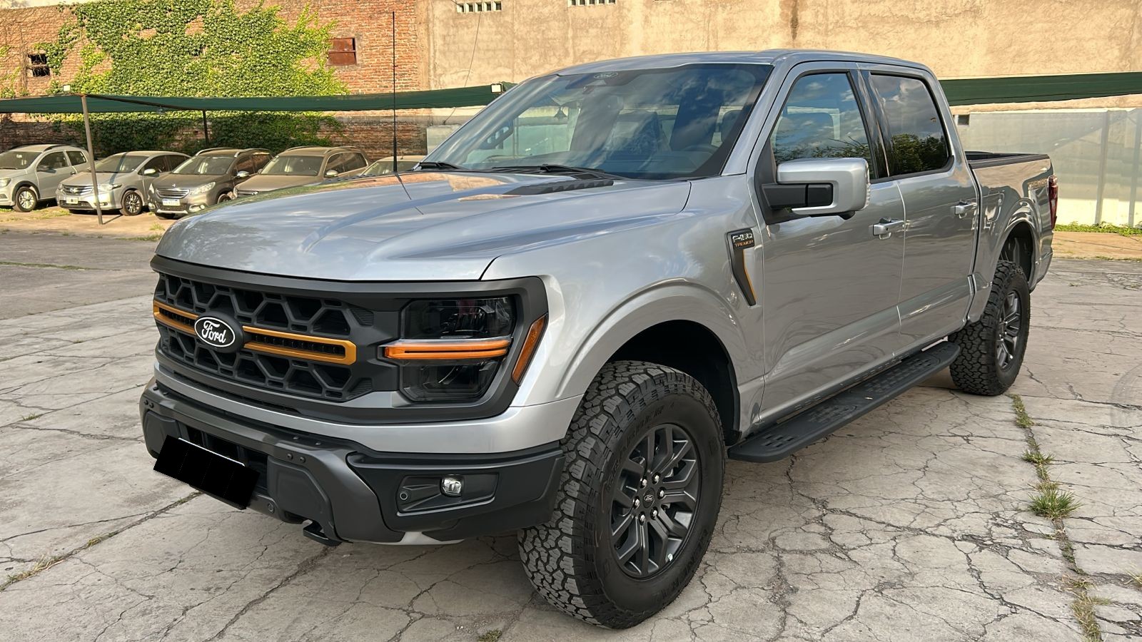 Mira las publicaciones de LS vehiculos en Motordil