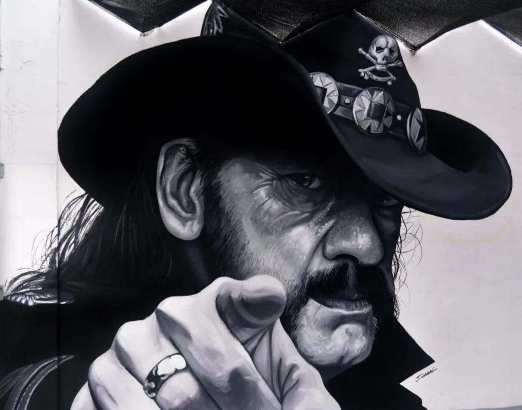 Mira las publicaciones de Élite RockCars en Motordil