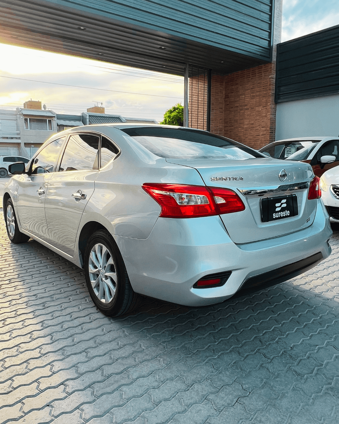 Mira esta publicación de Nissan Sentra 2018 en Motordil