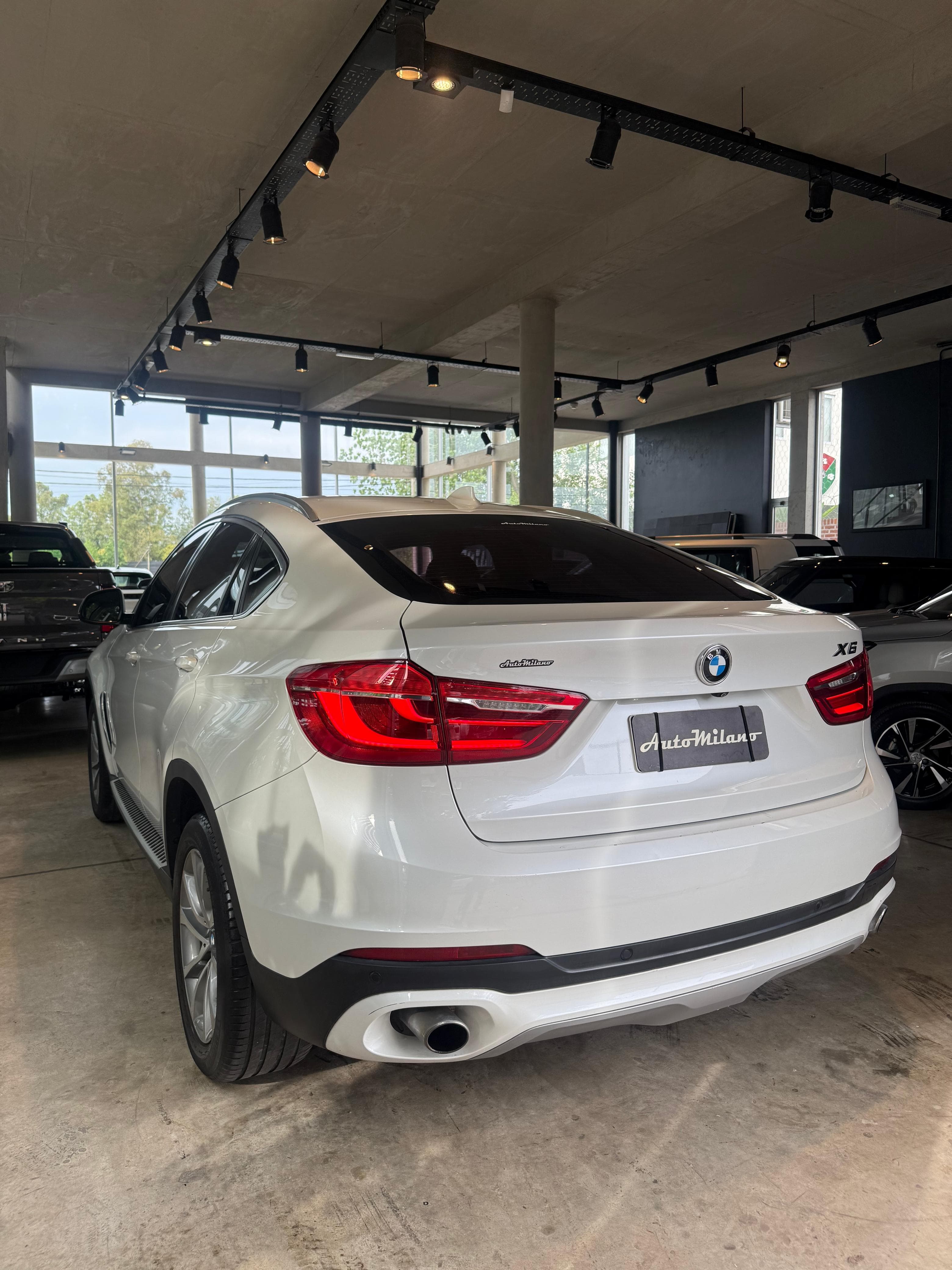 Mira esta publicación de BMW X6 2017 en Motordil