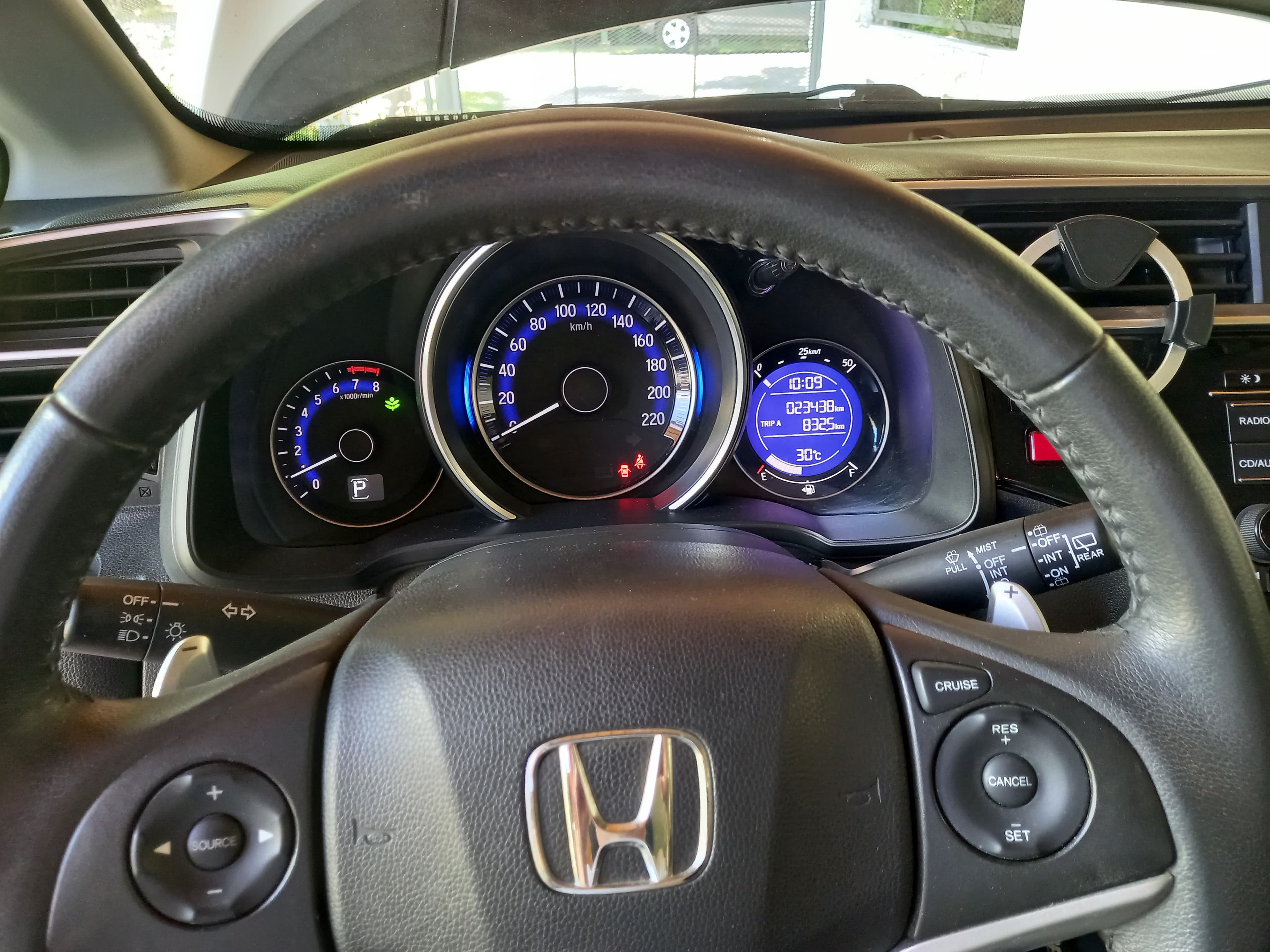 Mira esta publicación de Honda FIT 2017 en Motordil