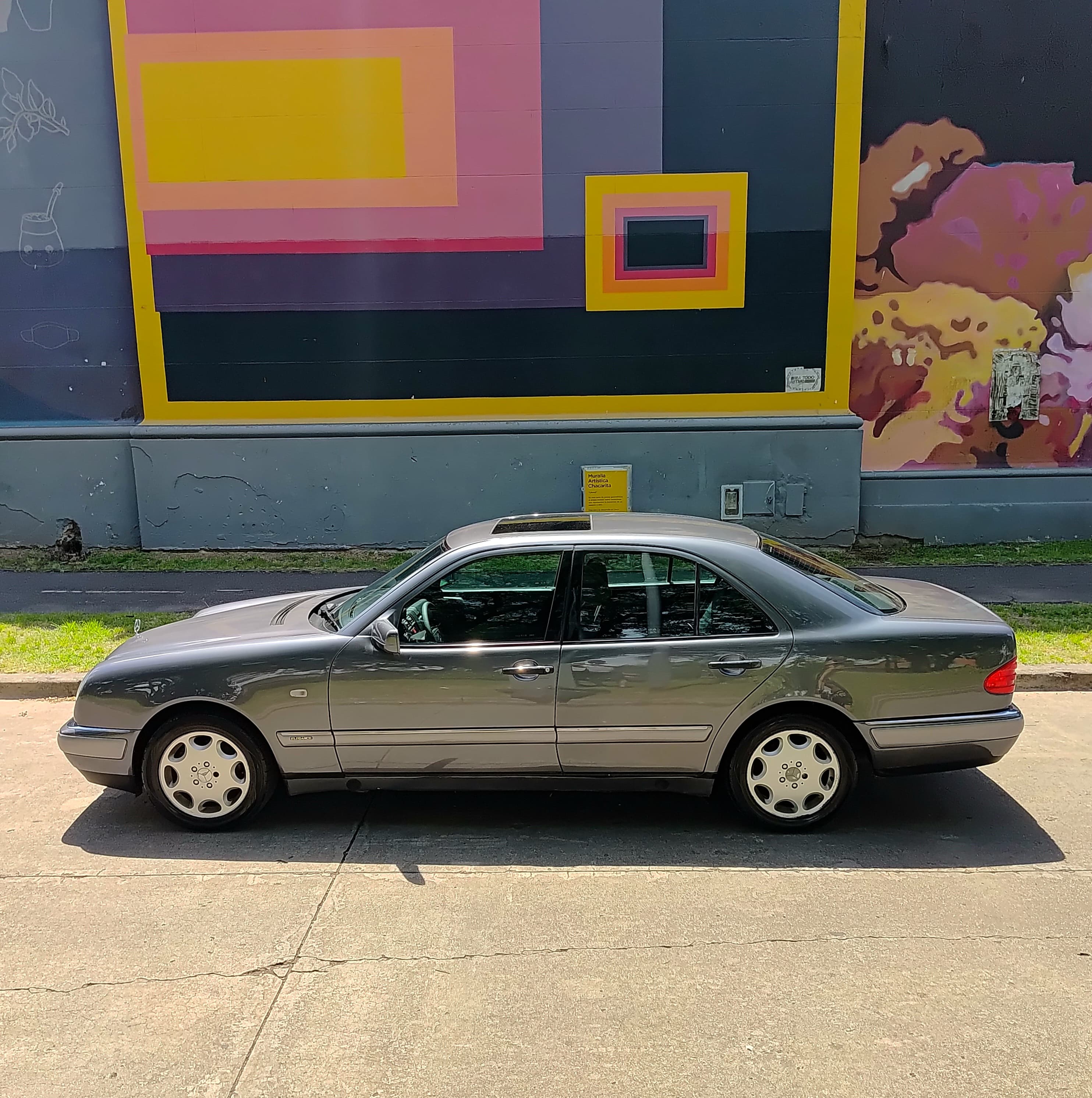 Mira esta publicación de Mercedes Benz Clase E 1997 en Motordil