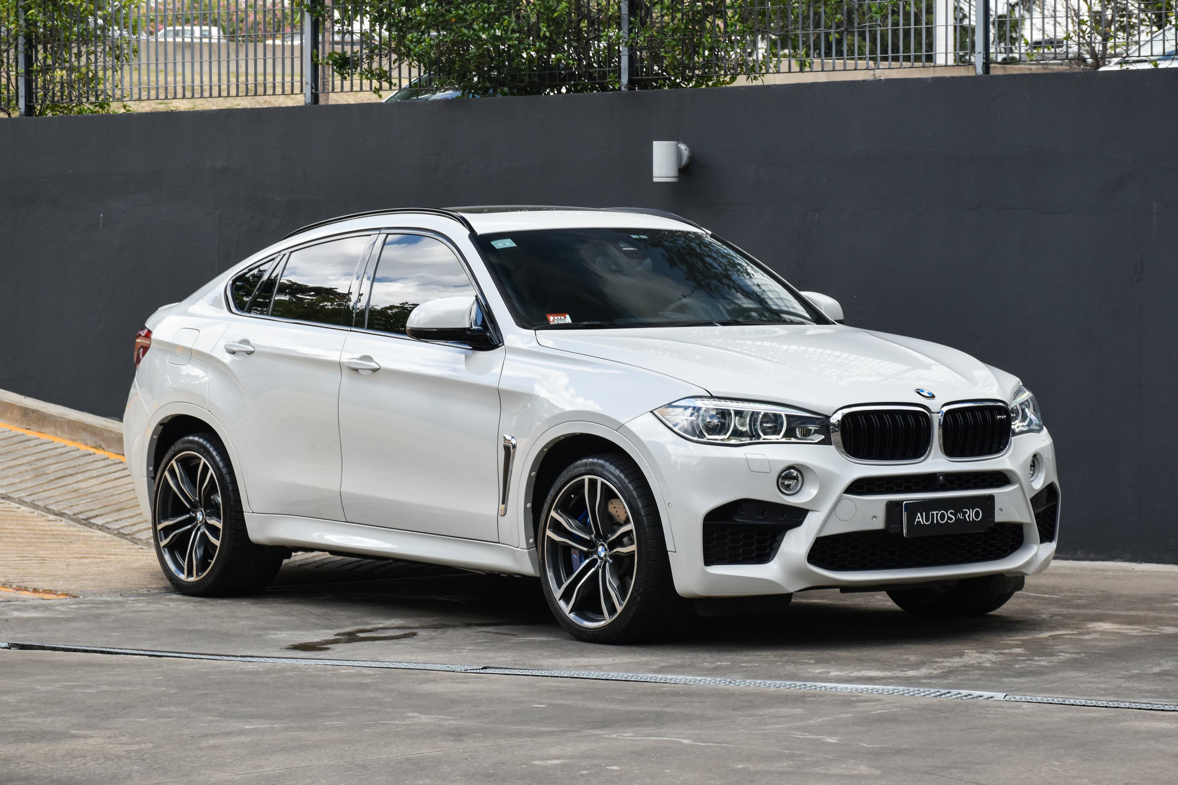 Mira esta publicación de BMW X6 2017 en Motordil