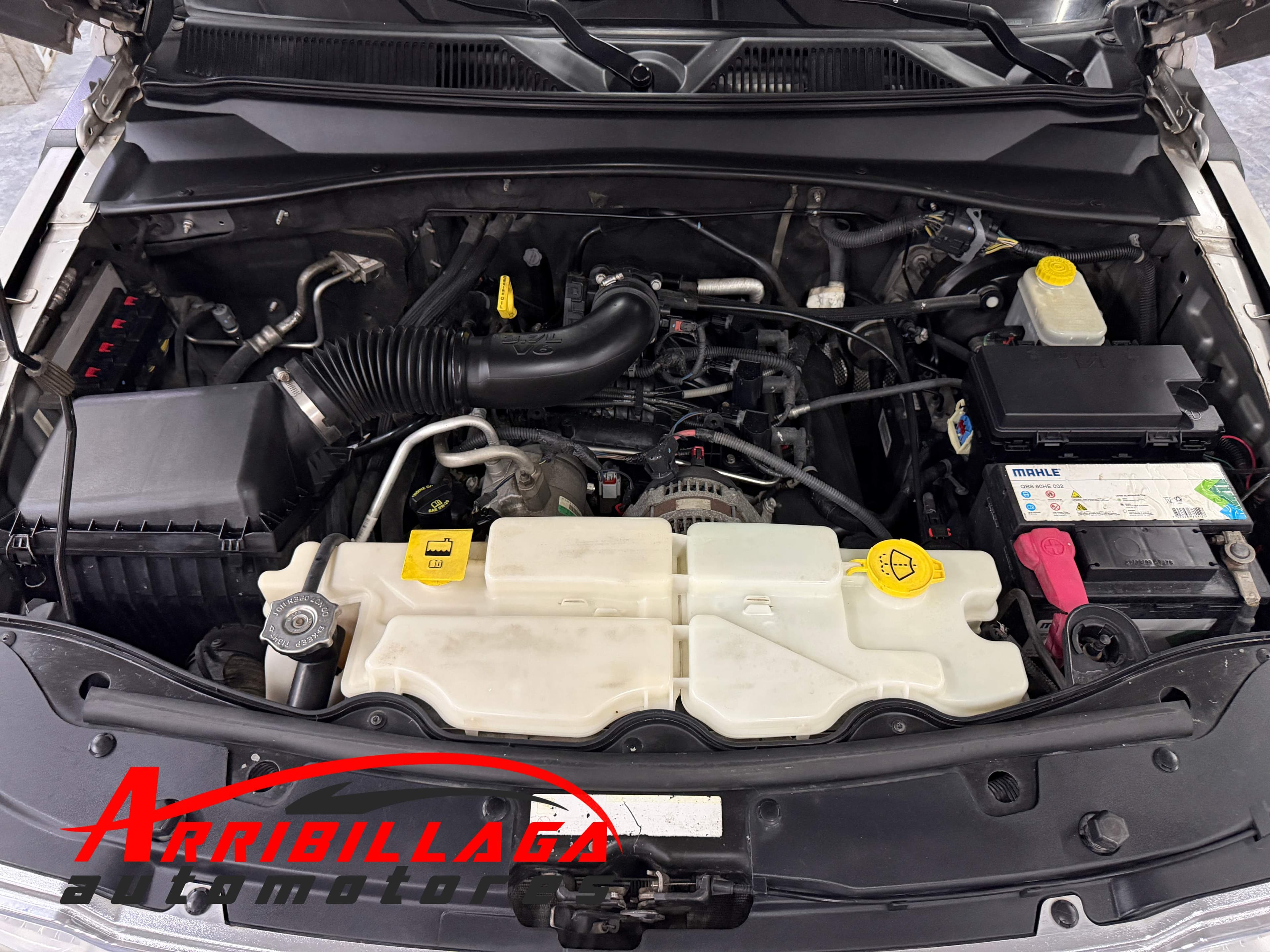 Mira esta publicación de Jeep Cherokee 2008 en Motordil