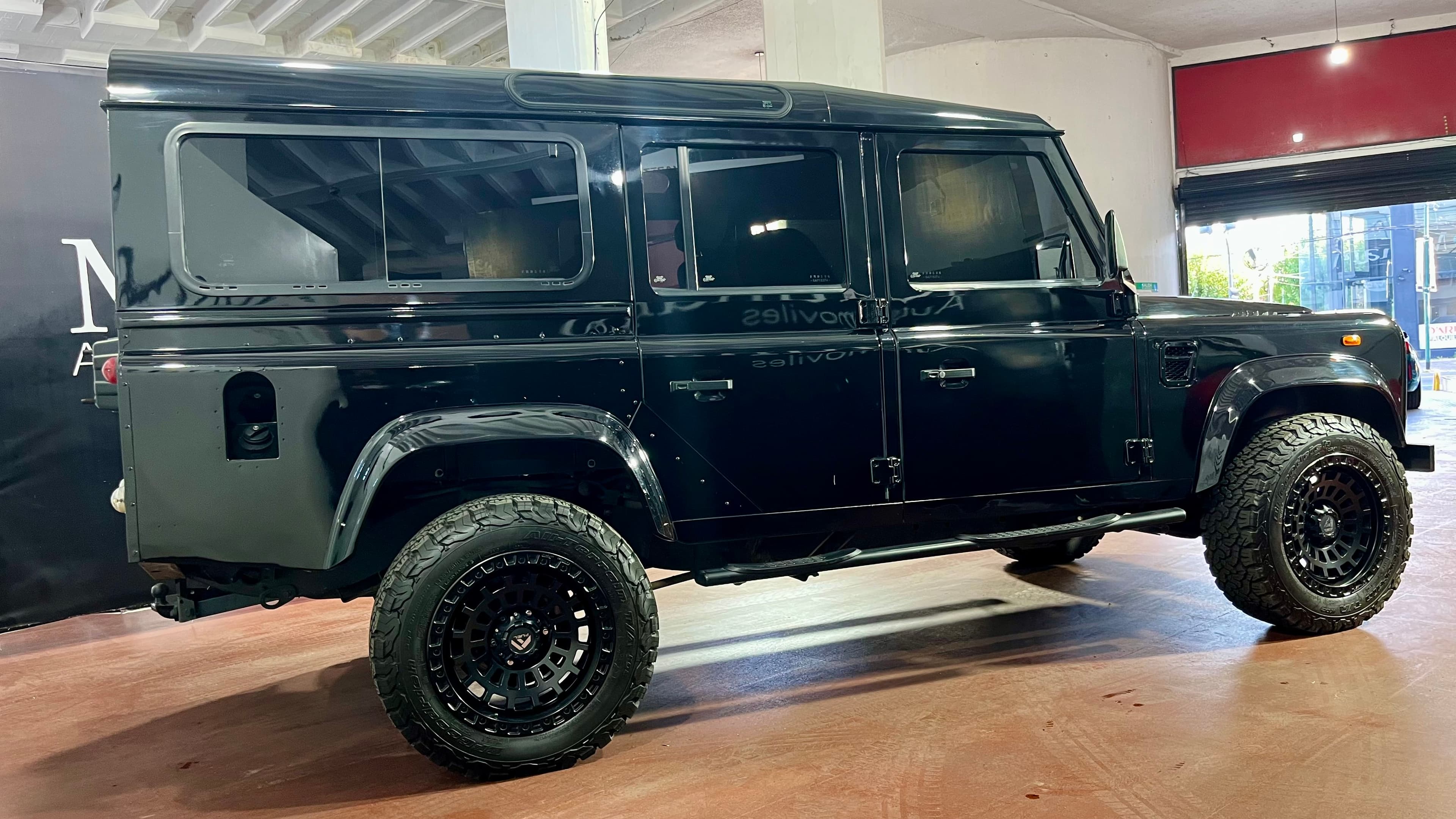 Mirá esta publicación de Land Rover Defender