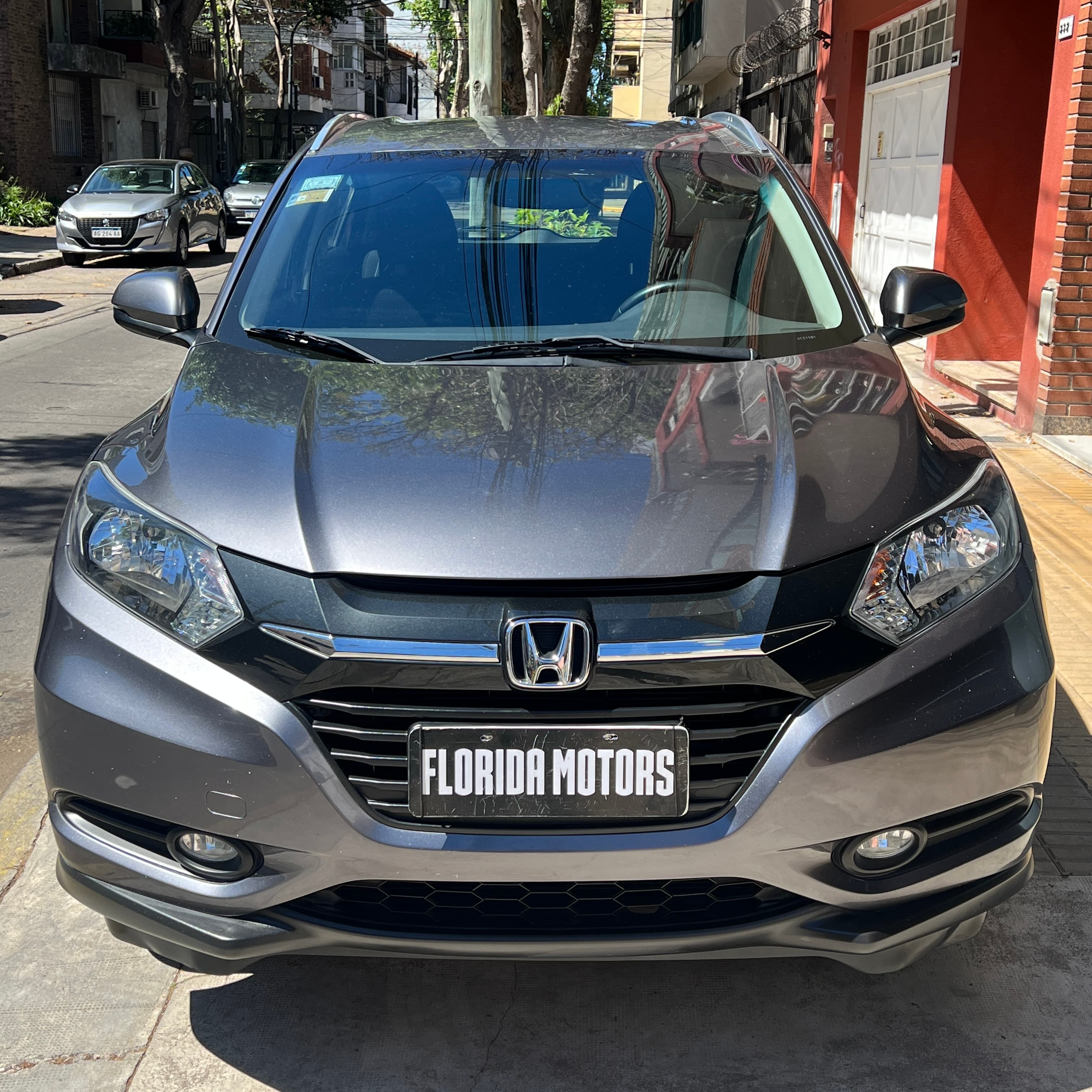 Mira esta publicación de Honda HRV 2018 en Motordil