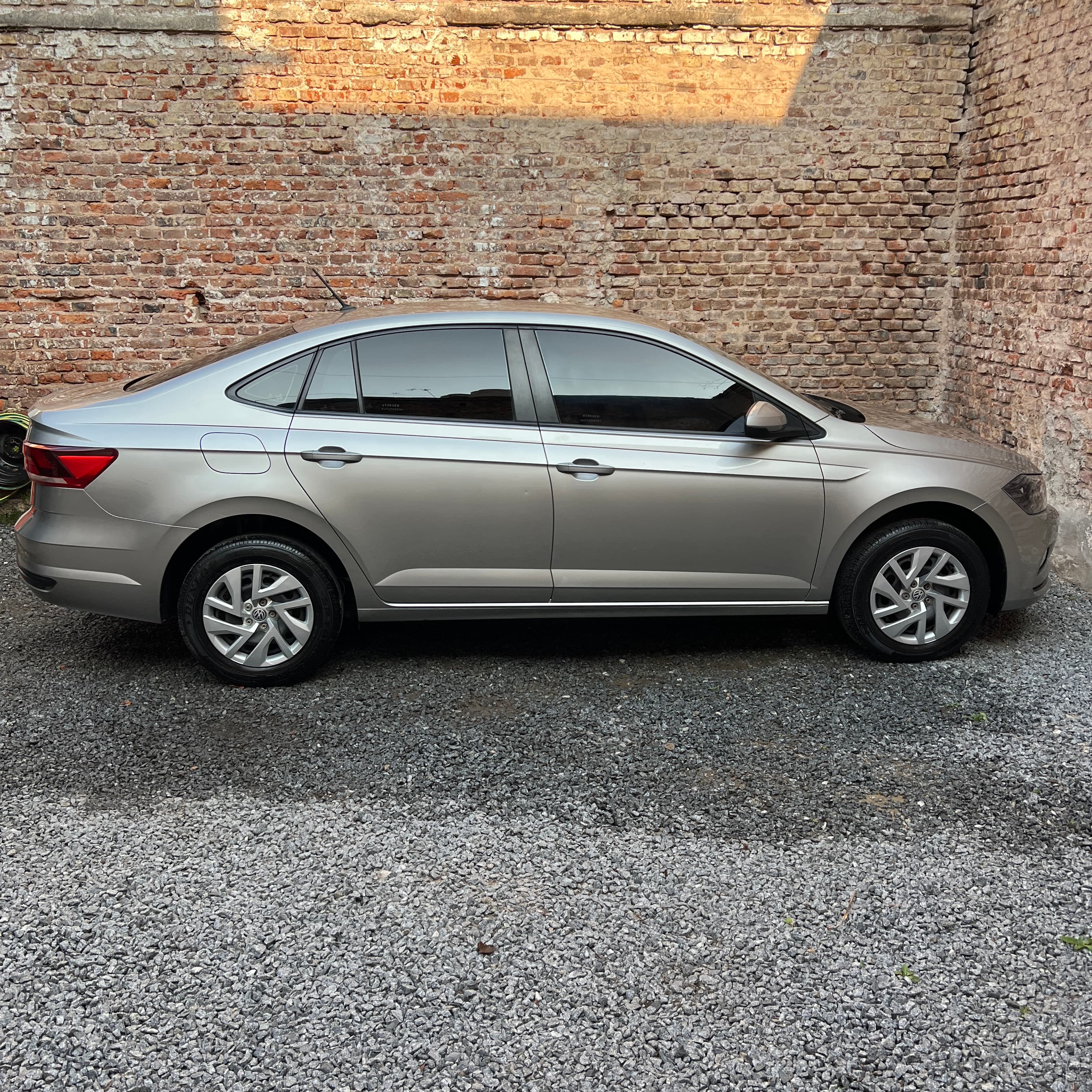 Mira esta publicación de Volkswagen Virtus 2020 en Motordil