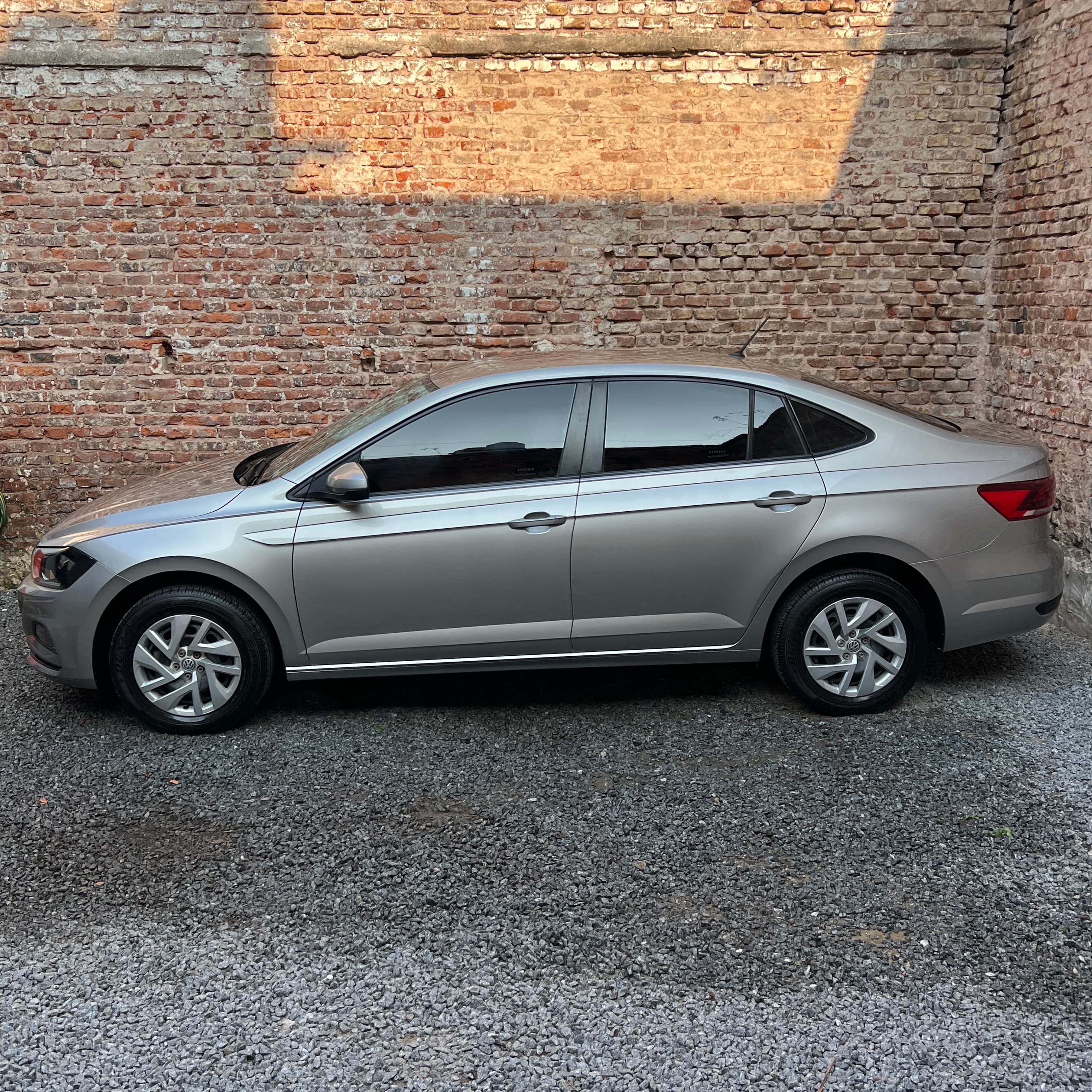 Mira esta publicación de Volkswagen Virtus 2020 en Motordil