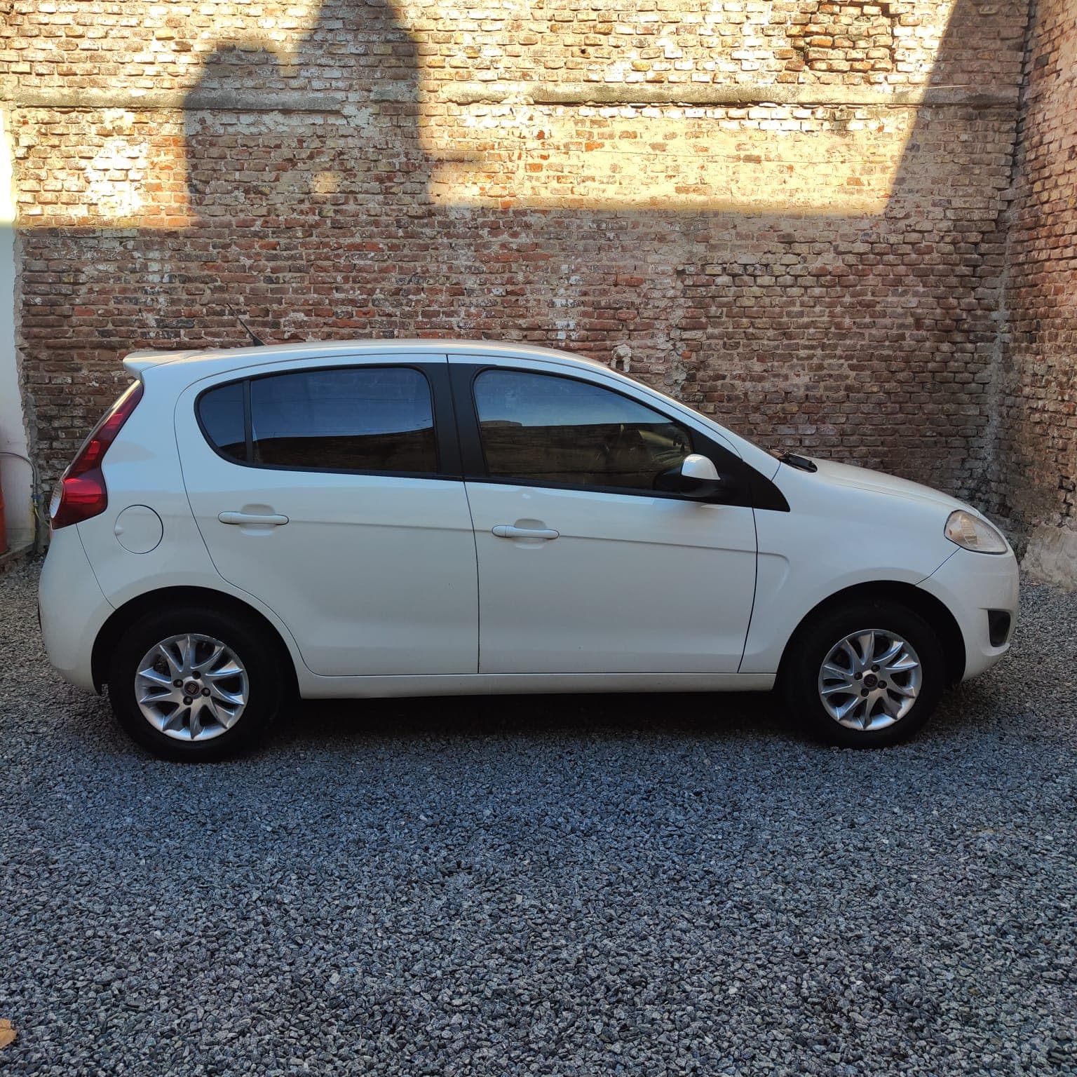 Mira esta publicación de Fiat Palio 2017 en Motordil