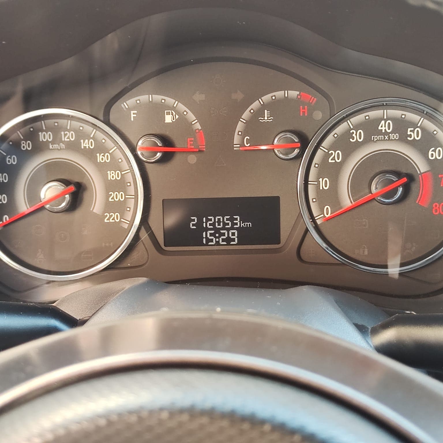 Mira esta publicación de Fiat Palio 2017 en Motordil