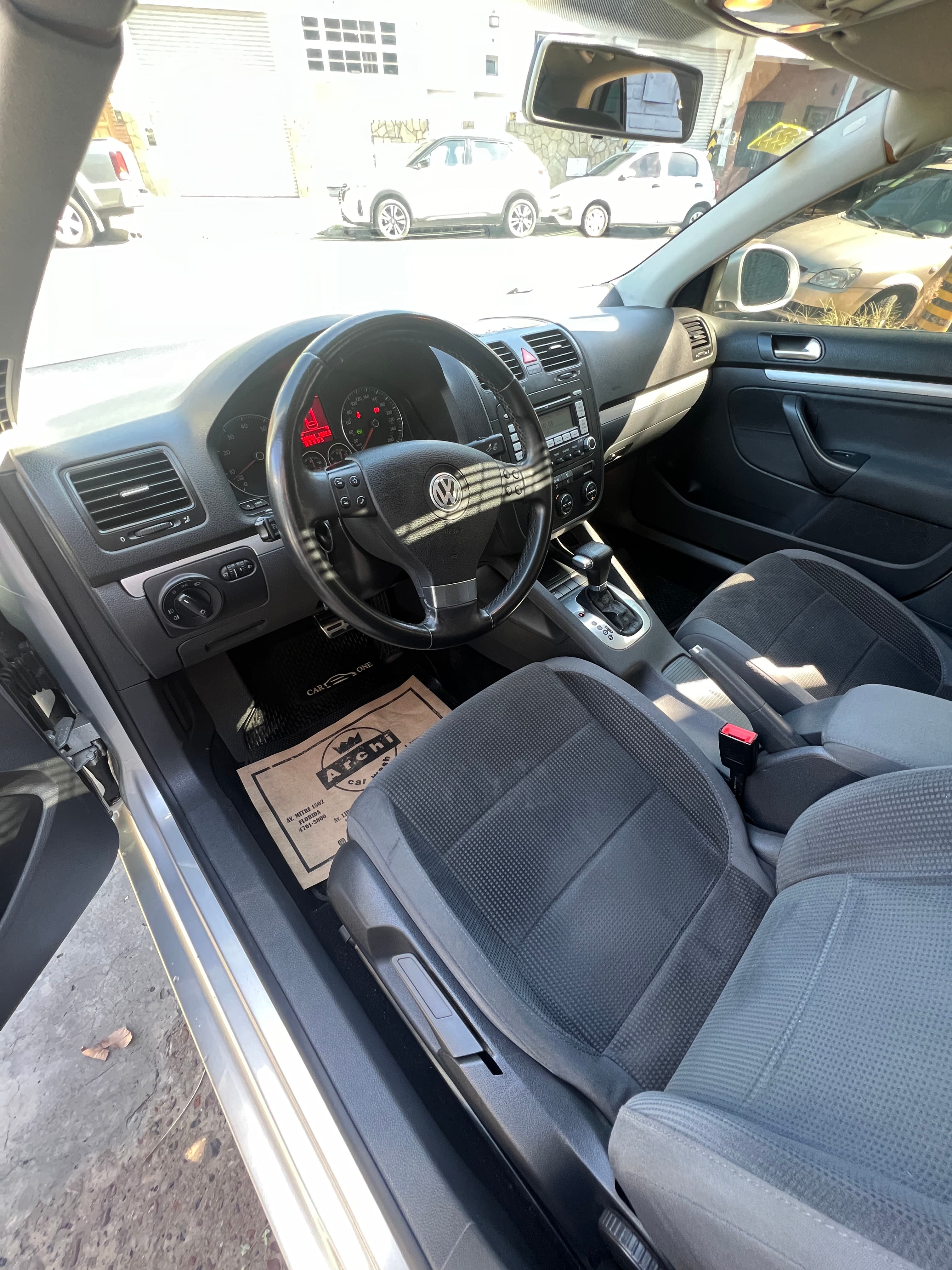 Mira esta publicación de Volkswagen Vento 2008 en Motordil