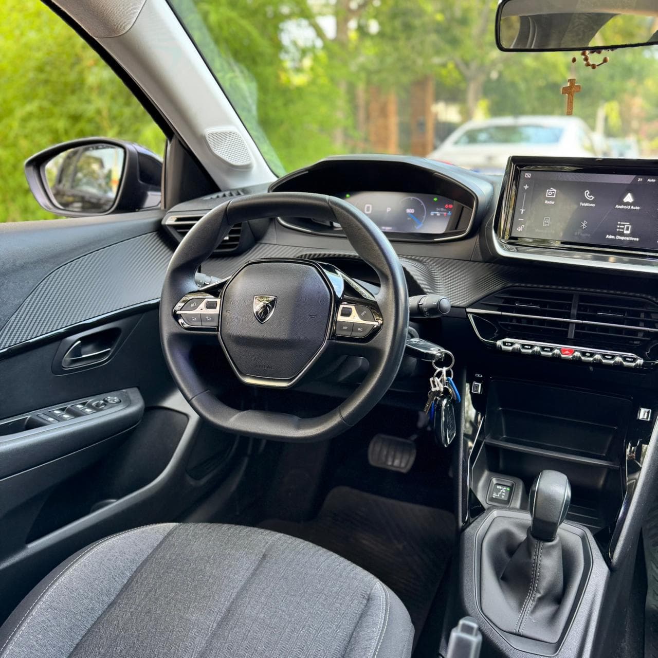 Mira esta publicación de Peugeot 208 2024 en Motordil