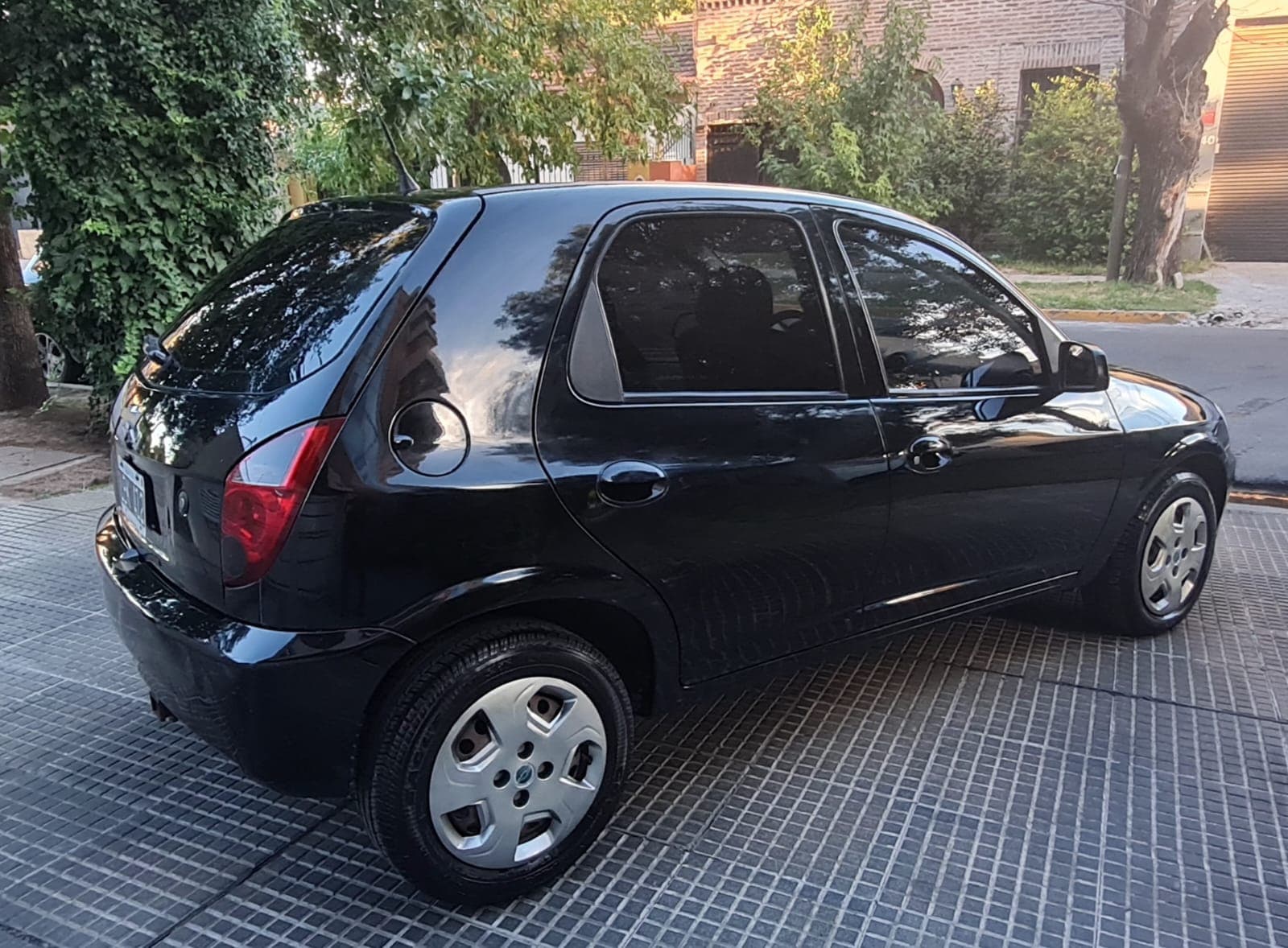 Mira esta publicación de Chevrolet Celta 2012 en Motordil