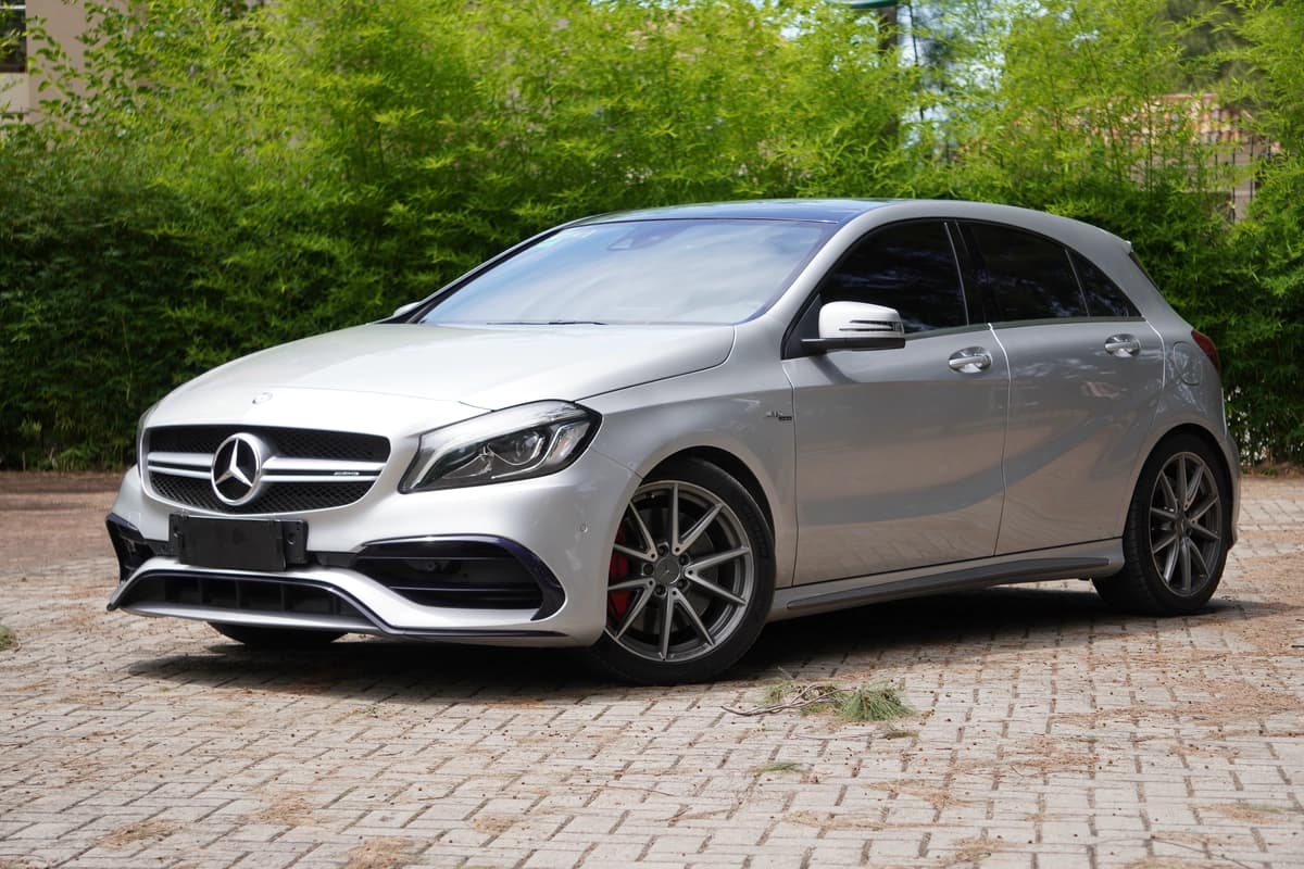 Sin Reserva: 26K-KM 2017 Mercedes-Benz A45 AMG